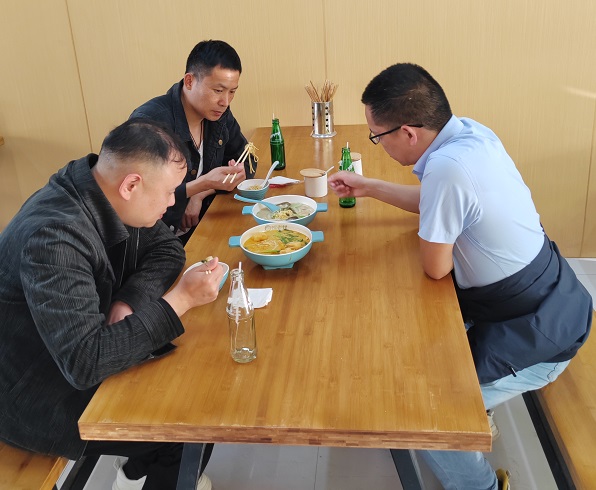 洛阳客服考察产品