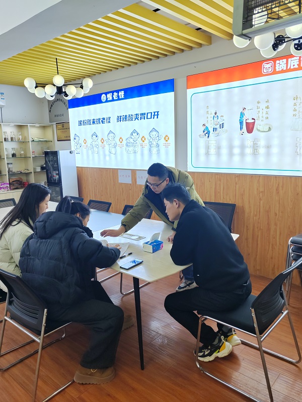 河南商丘客户签约.jpg
